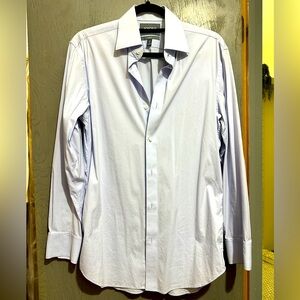 Pristine Bonobos Dress shirt in light blue